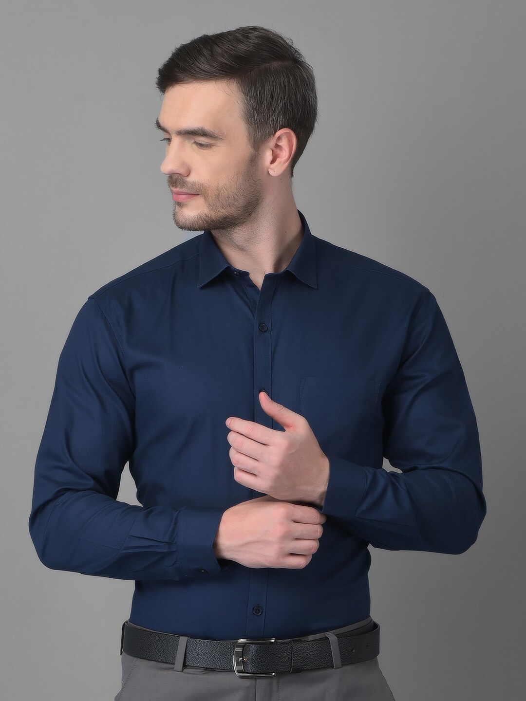 

Canary London Men Navy Blue Smart Formal Shirt