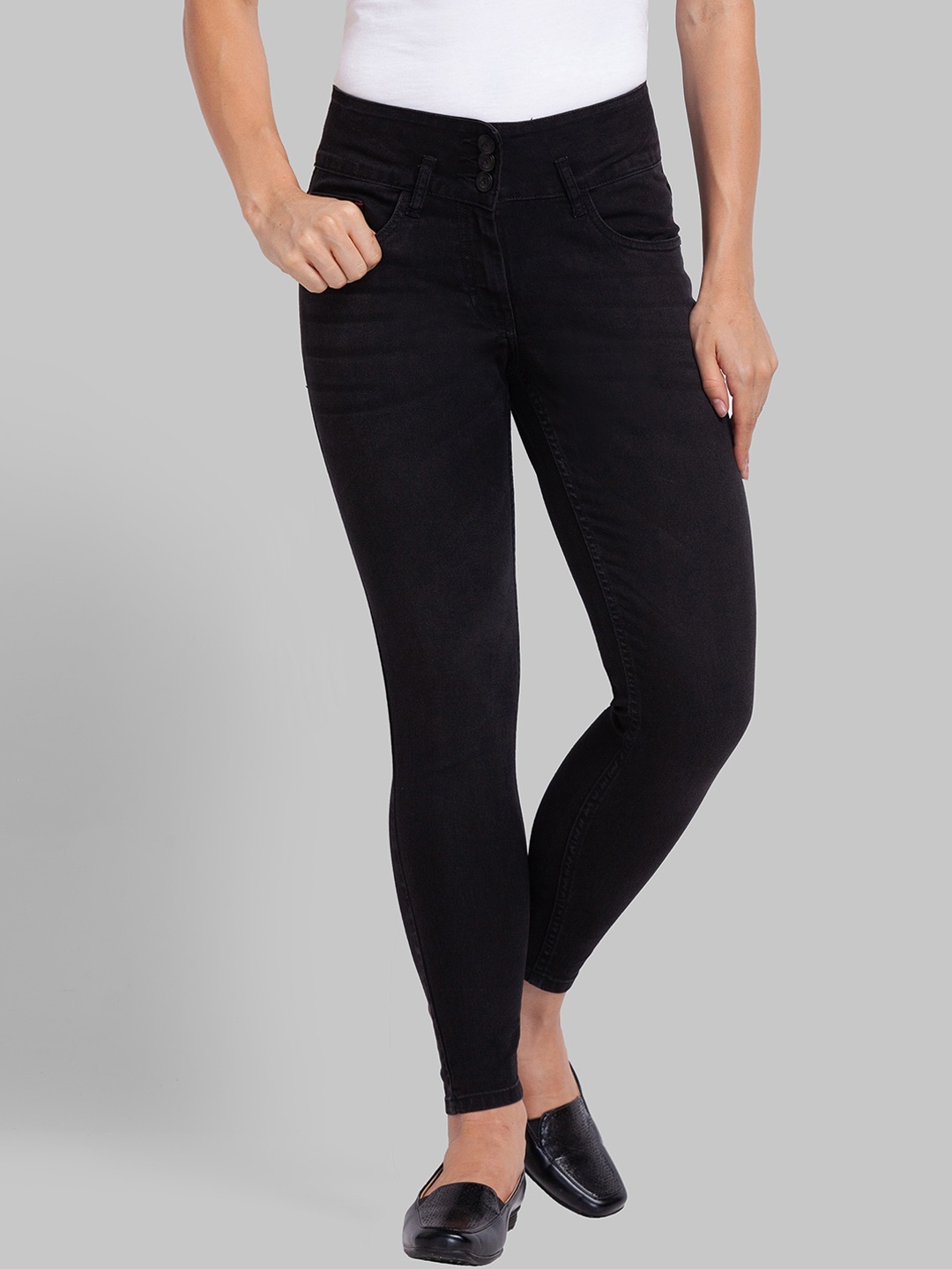 

Park Avenue Women Black Tapered Fit Jeans