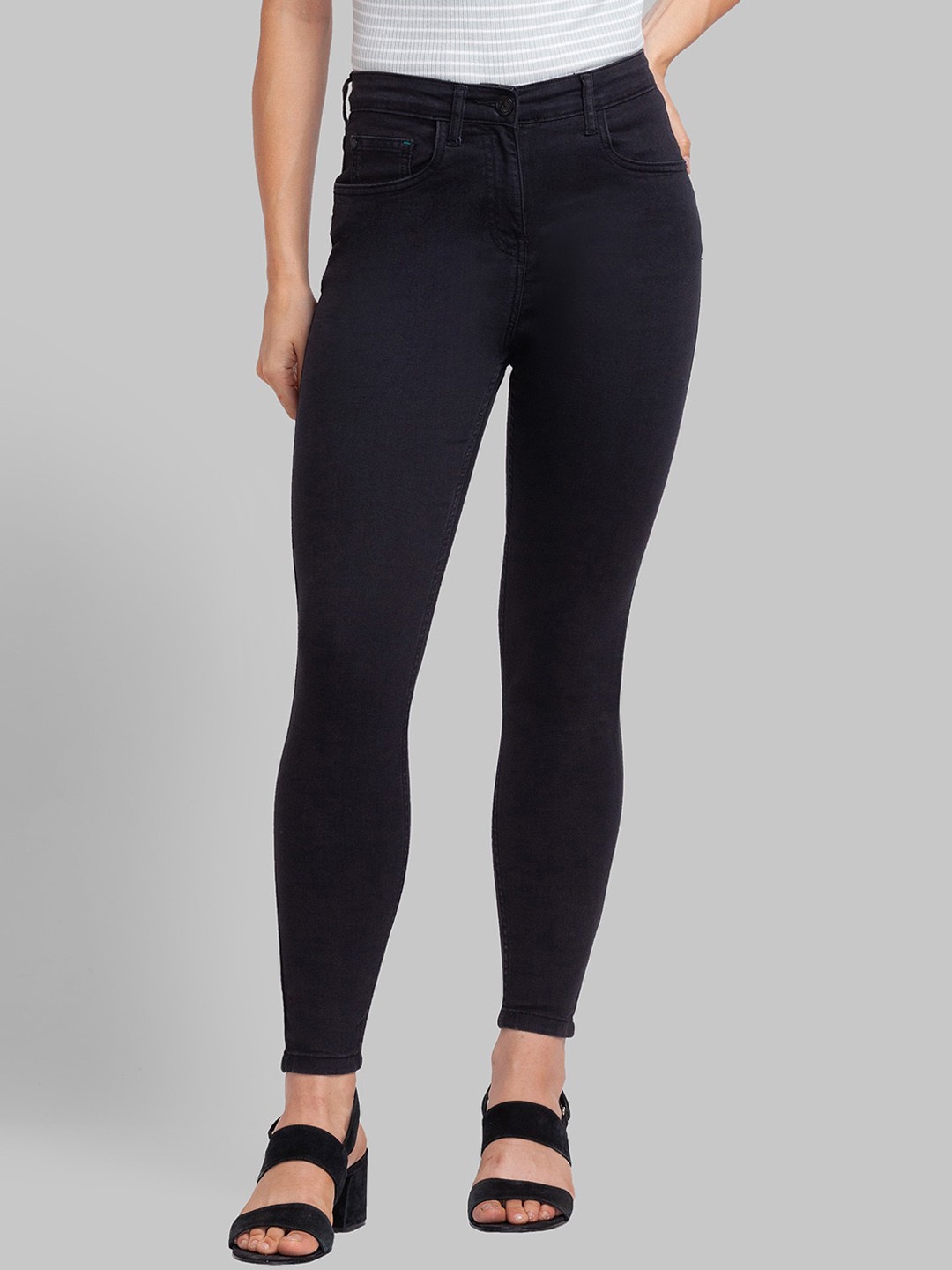 

Park Avenue Women Black Skinny Fit Jeans