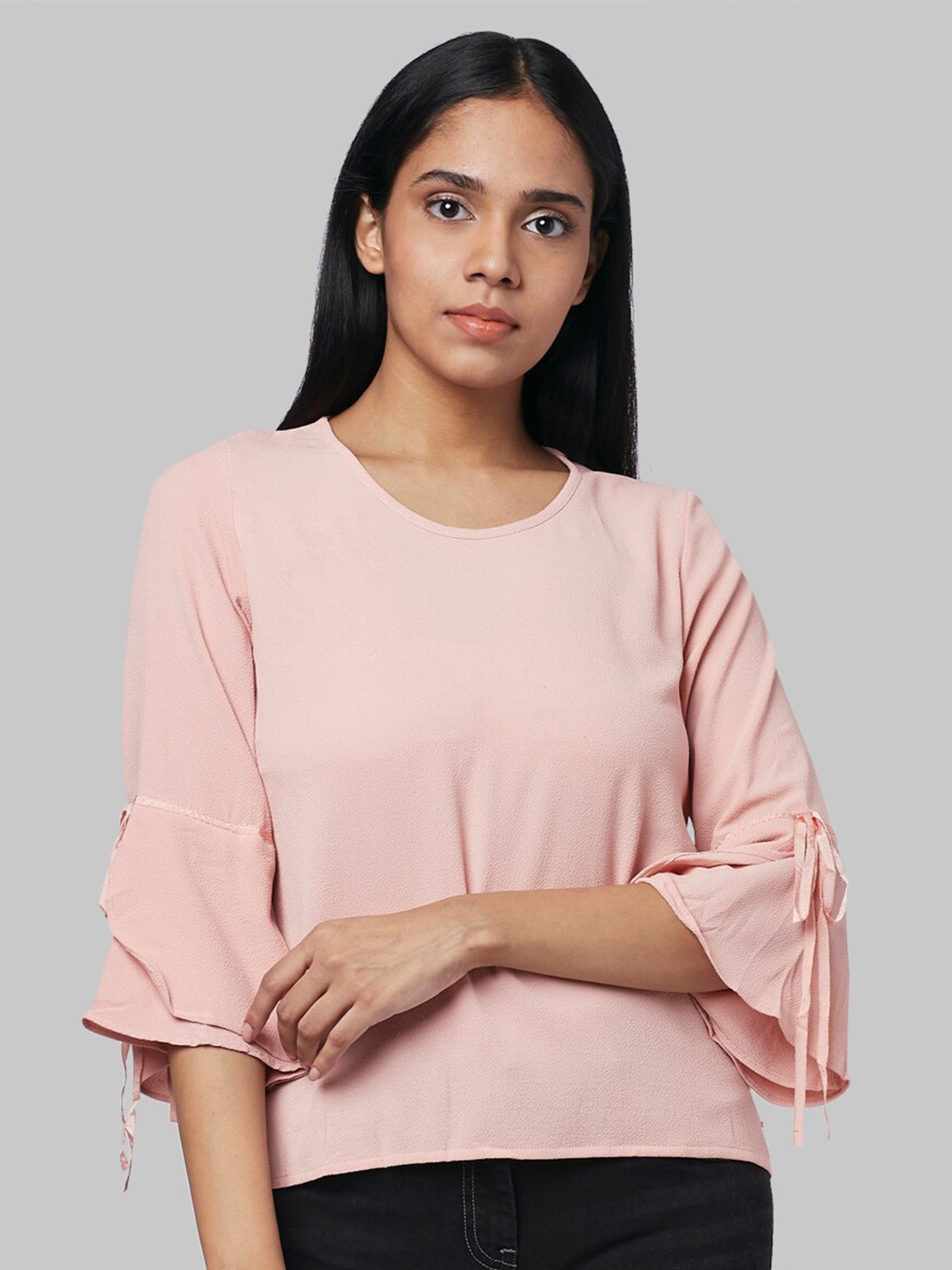 

Park Avenue Round Neck Bell Sleeves Top, Pink