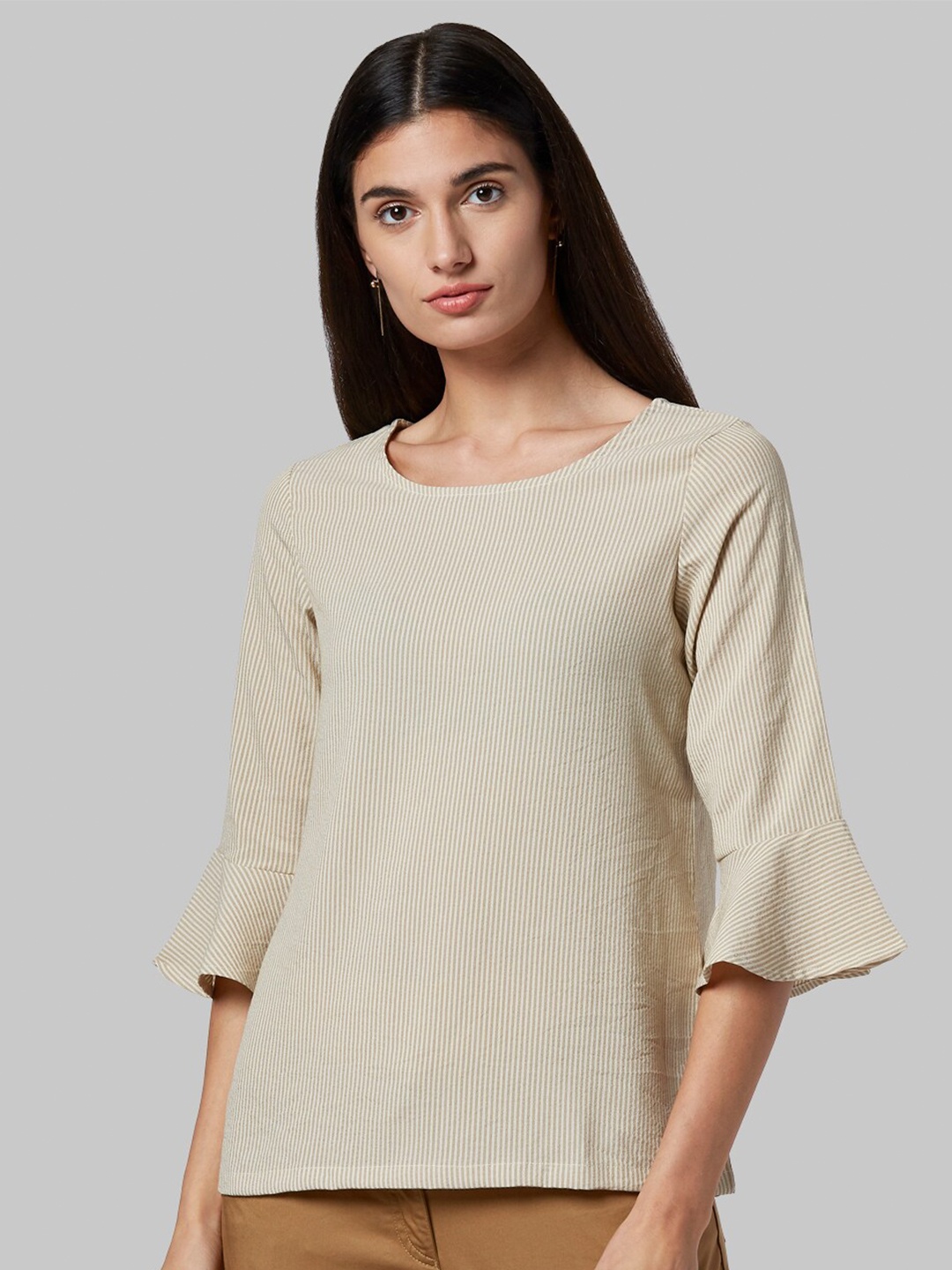 

Park Avenue Beige Solid Bell Sleeves Top