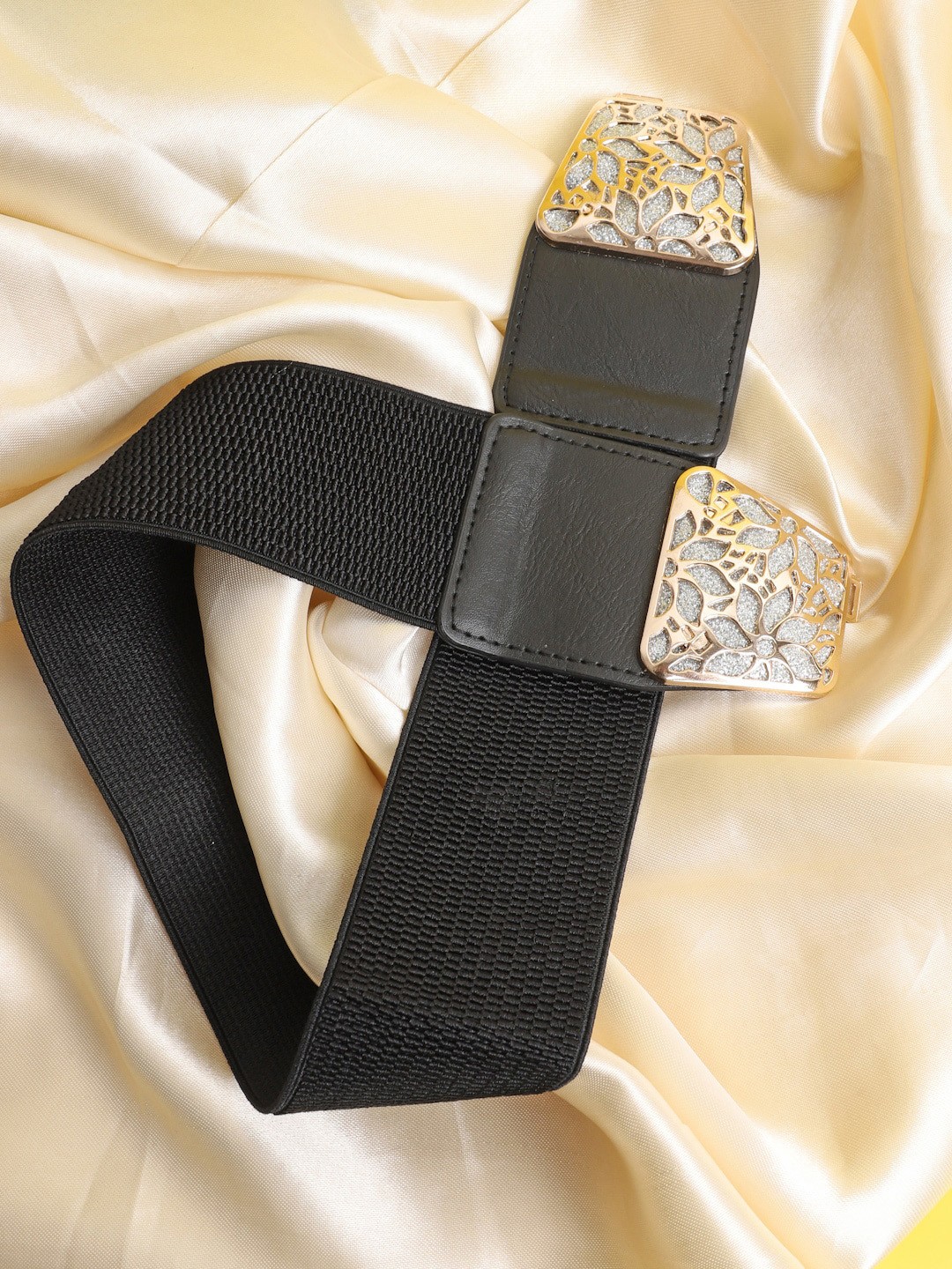 

The Mini NEEDLE Women Black Embellished Belt