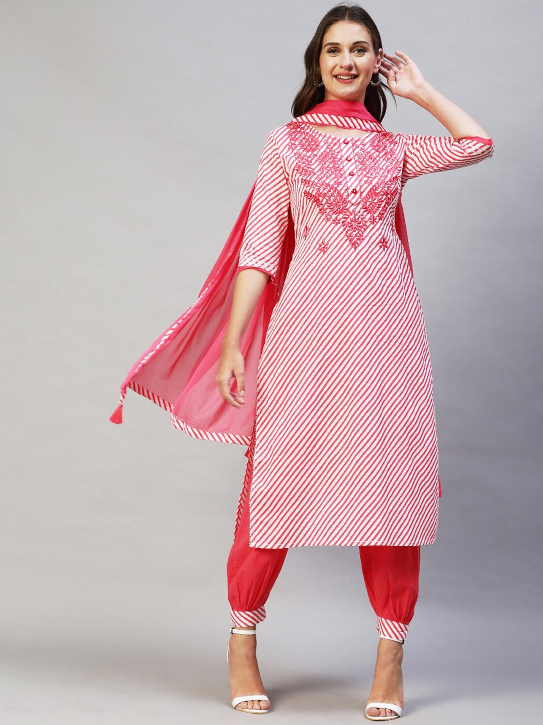 

FASHOR Women Pink Striped Pure Cotton Kurta with Trousers