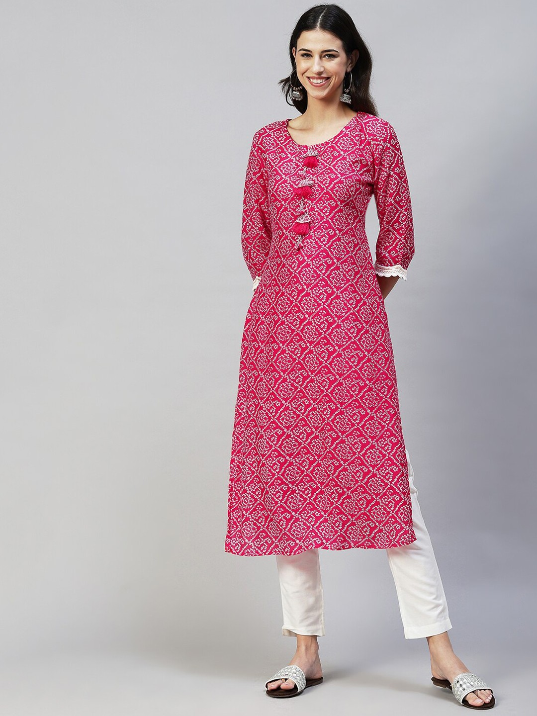 

FASHOR Women Pink Bandhani Printed Chanderi Silk Kurta