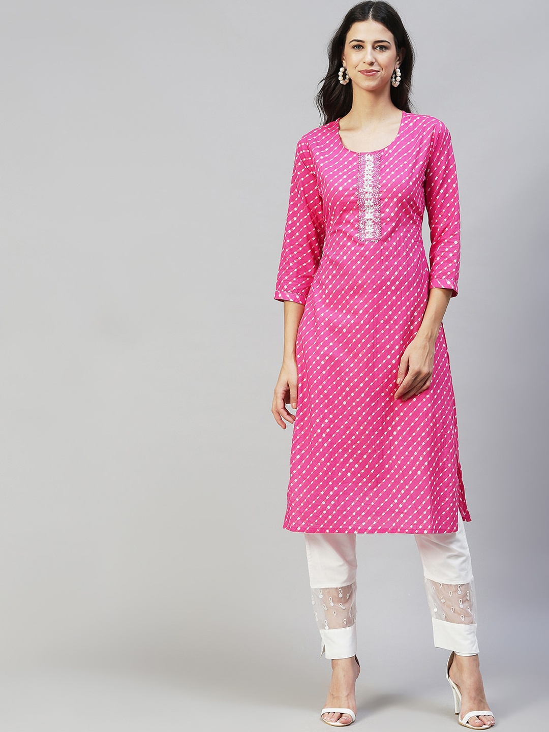 

FASHOR Women Pink Striped Leheriya Printed Kurta