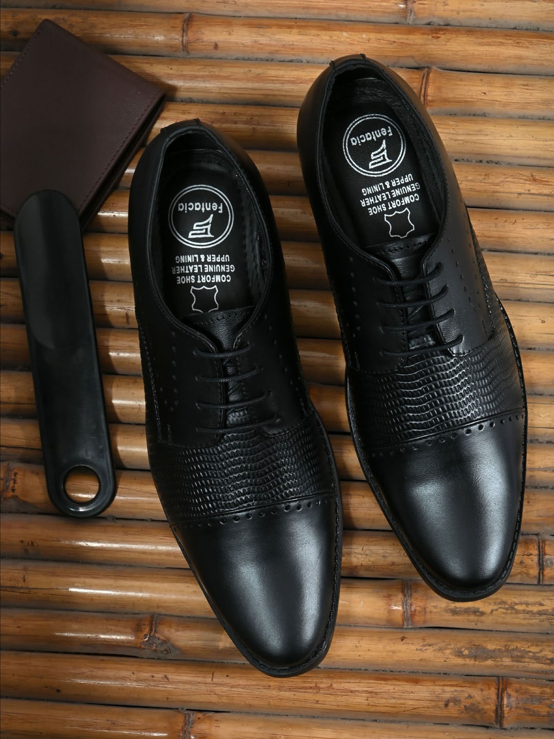 

Fentacia Men Black Solid Leather Formal Brogue