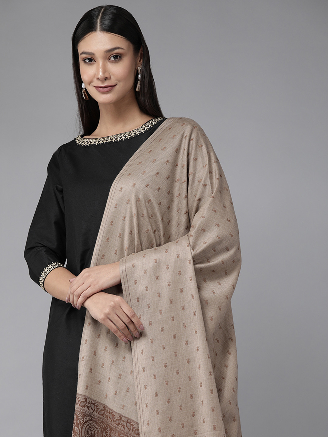 

Cayman Women Beige & Brown Printed Woollen Shawl