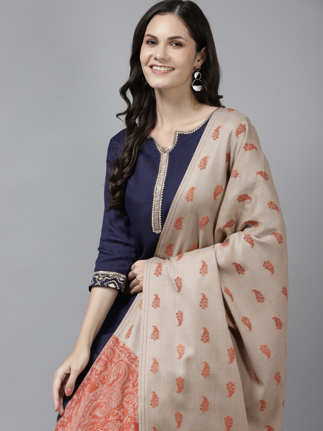 

Cayman Women Beige & Orange Ethnic Motifs Knitted Shawl
