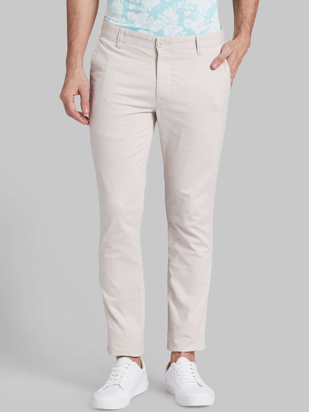 

Parx Men Beige Slim Fit Trousers