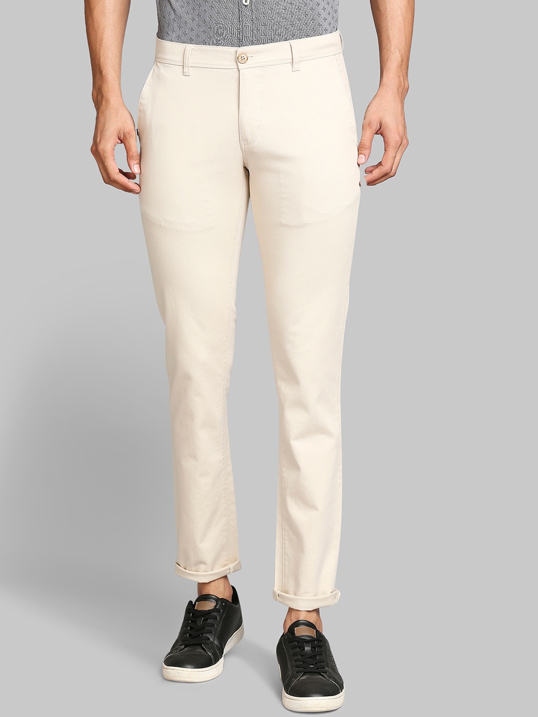 

Parx Men Beige Slim Fit Trousers
