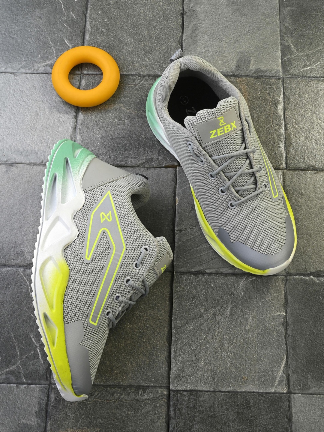 

ZEBX Men Grey Colourblocked Sports Sneakers