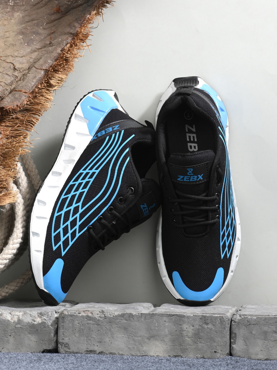 

ZEBX Men Black Printed Lace Up Lightweight Sneakers
