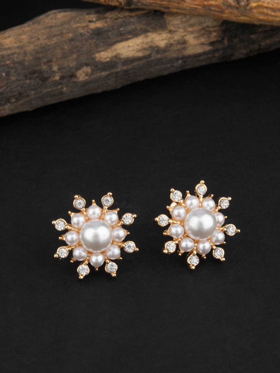 

E2O Women Gold-Toned Contemporary Studs Earrings