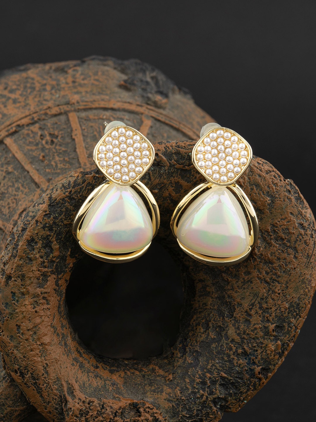 

E2O Gold-Plated Contemporary Studs Earrings
