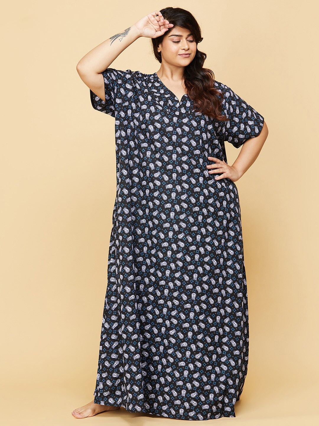 

max Black Printed Maxi Nightdress