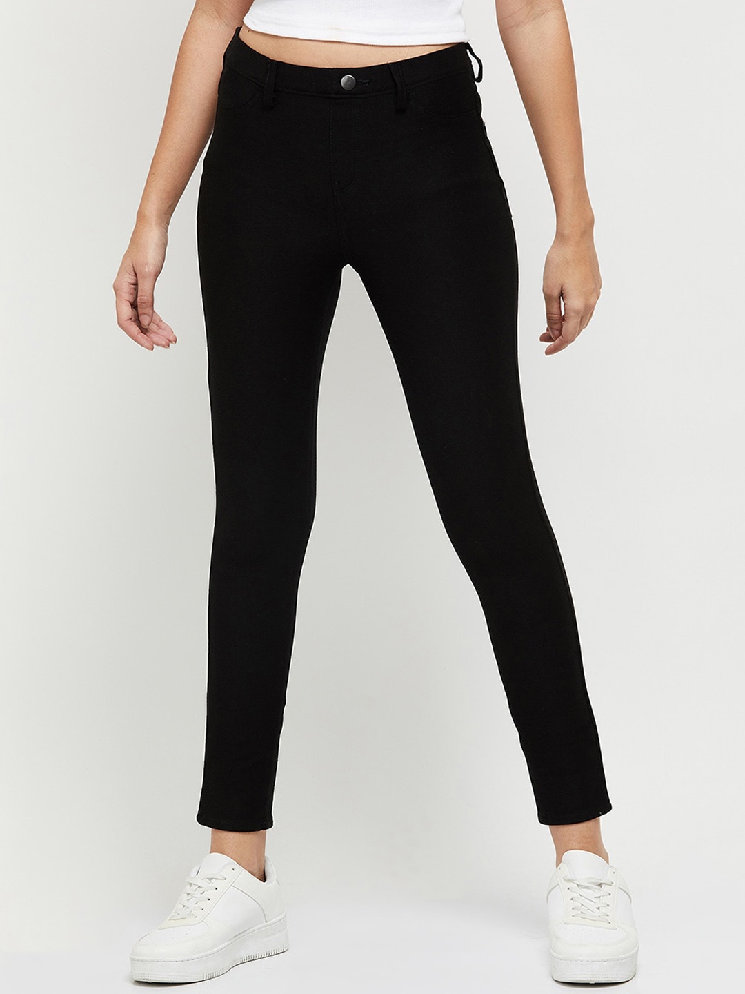 

max Women Black Slim Fit Jeans