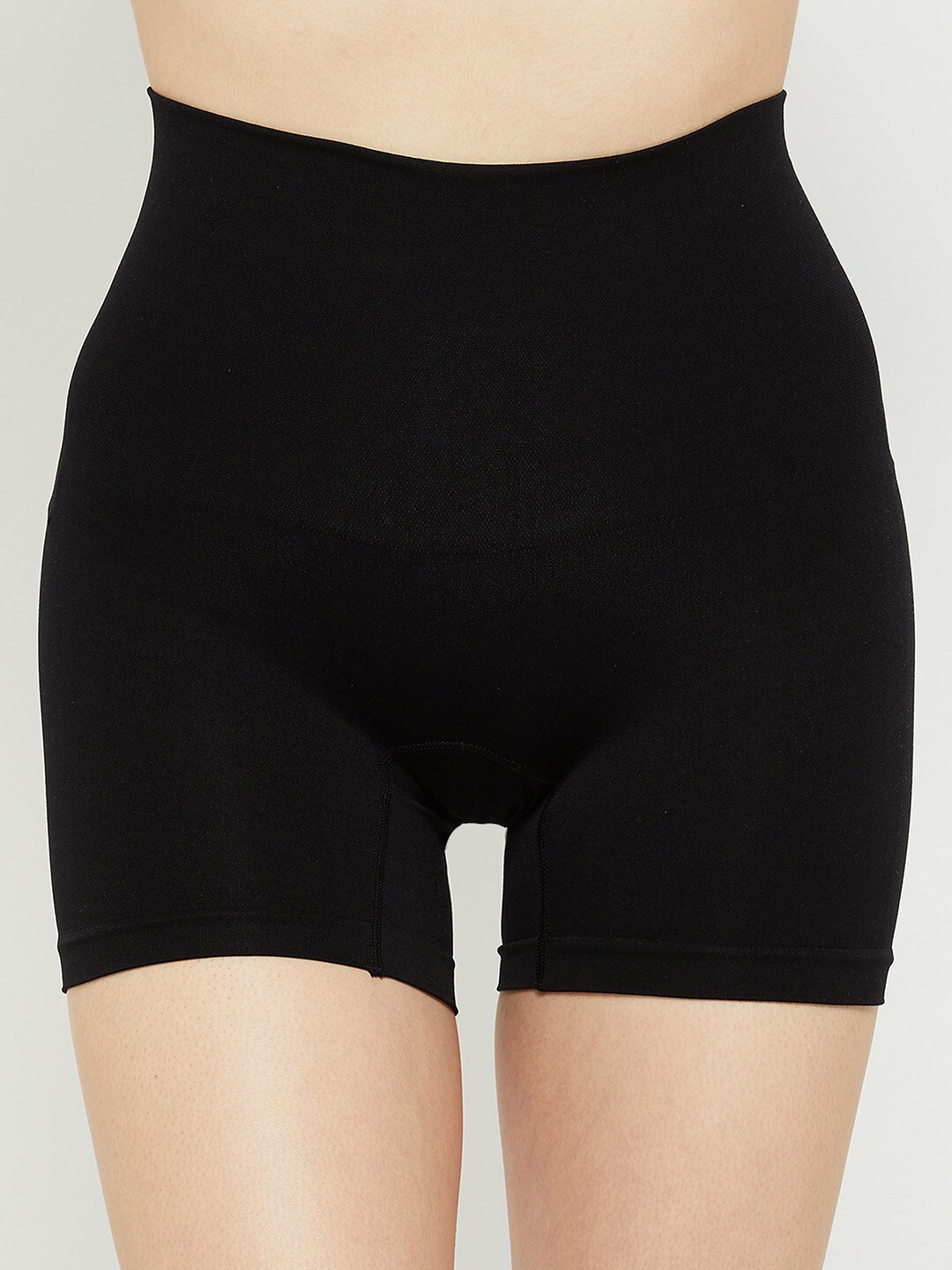 

max Women Black Solid Shaper Briefs