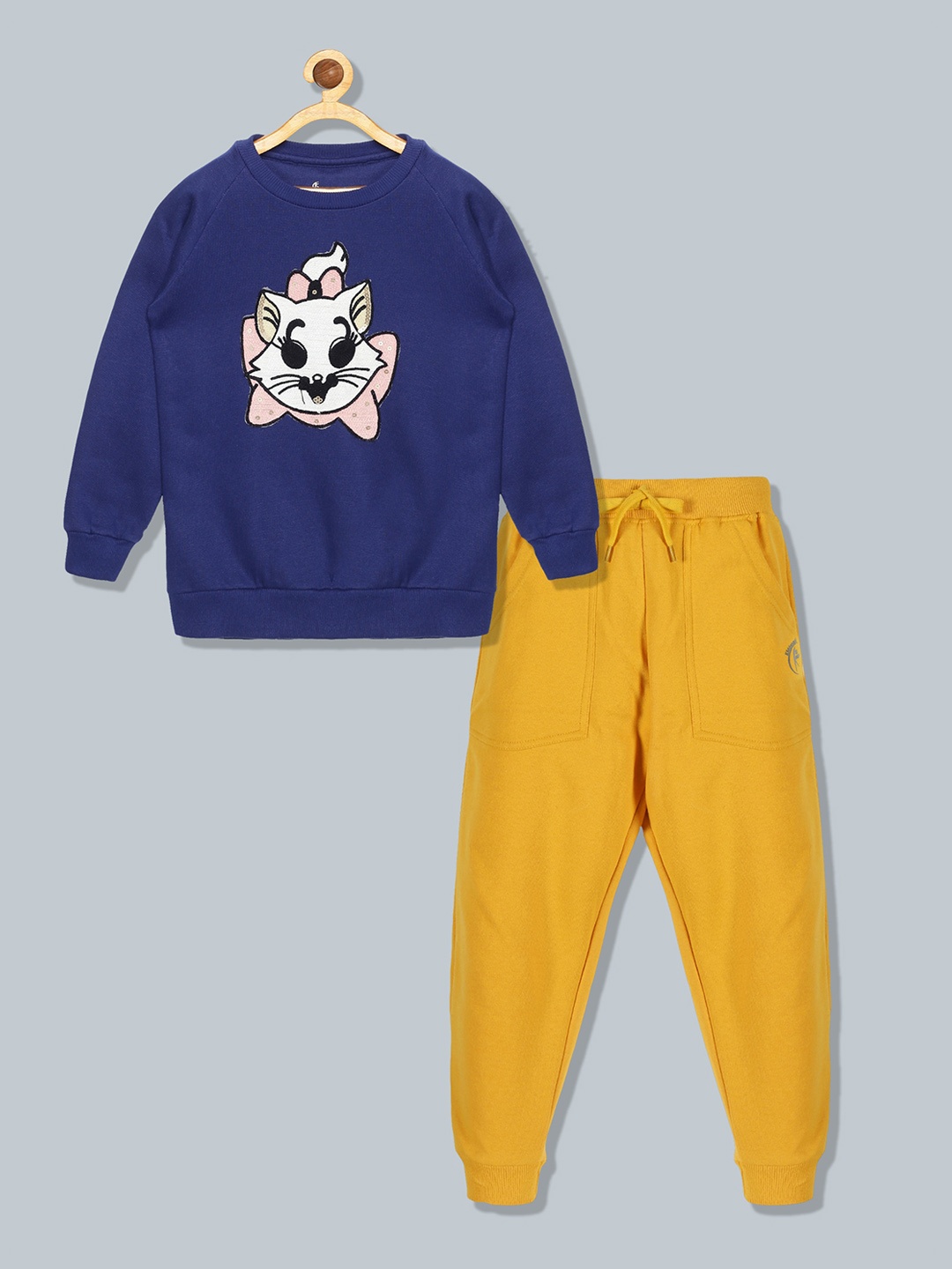 

KiddoPanti Girls Navy Blue & Mustard Printed Clothing Set