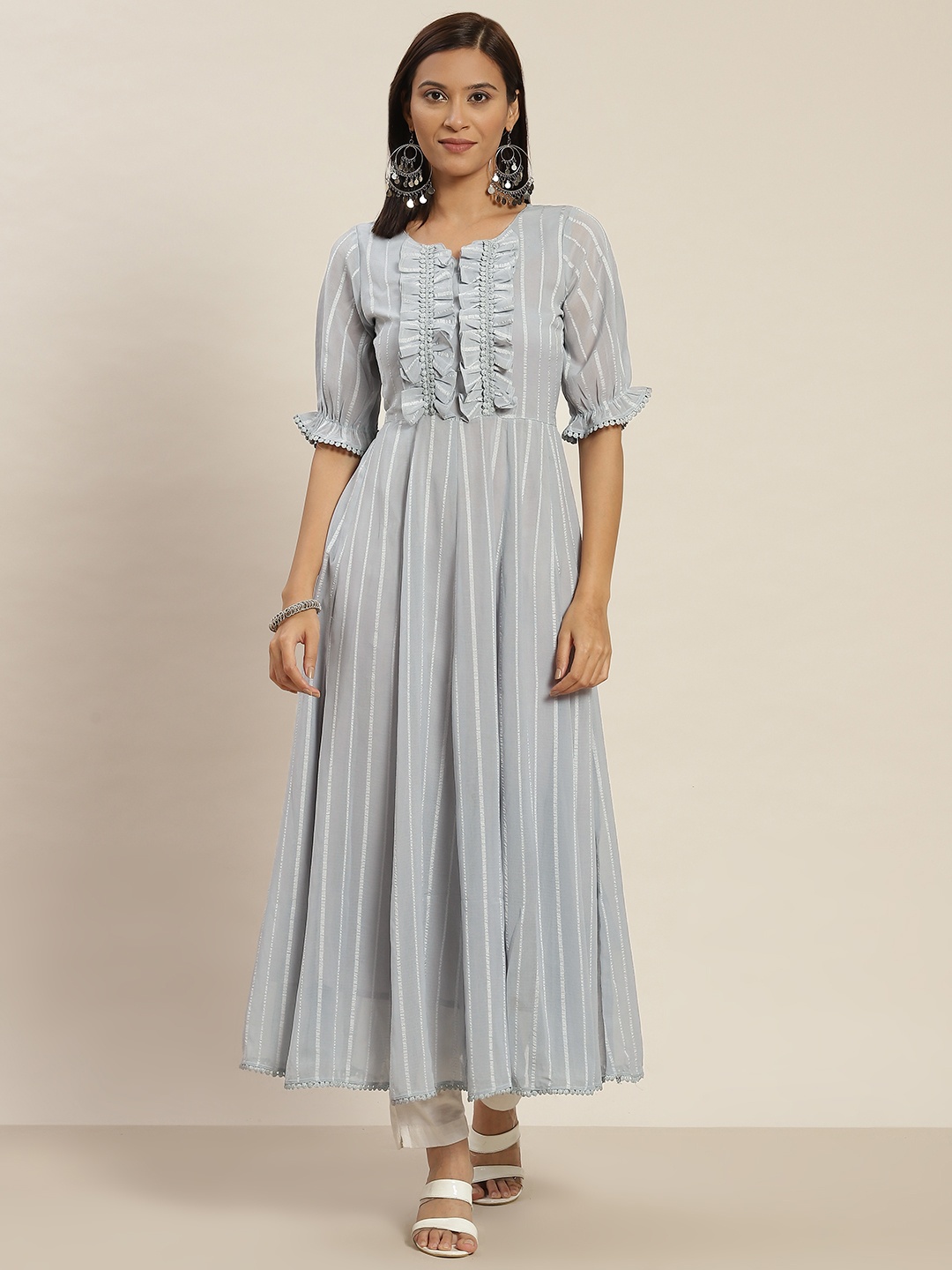 

Jaipur Kurti Women Grey & White Striped Georgette Anarkali Kurta
