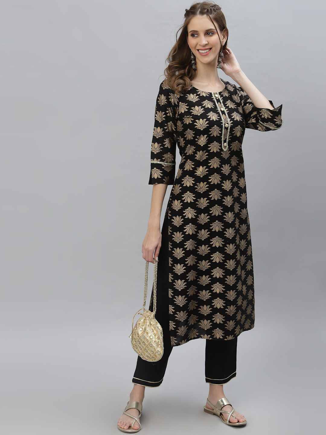 

Stylum Women Black Ethnic Motifs Printed Kurta with Trouser