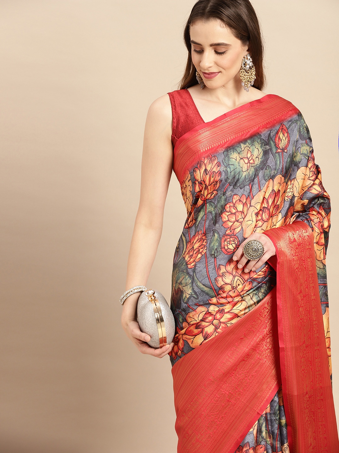 

VASTRANAND Kalamkari Zari Silk Blend Banarasi Saree, Grey