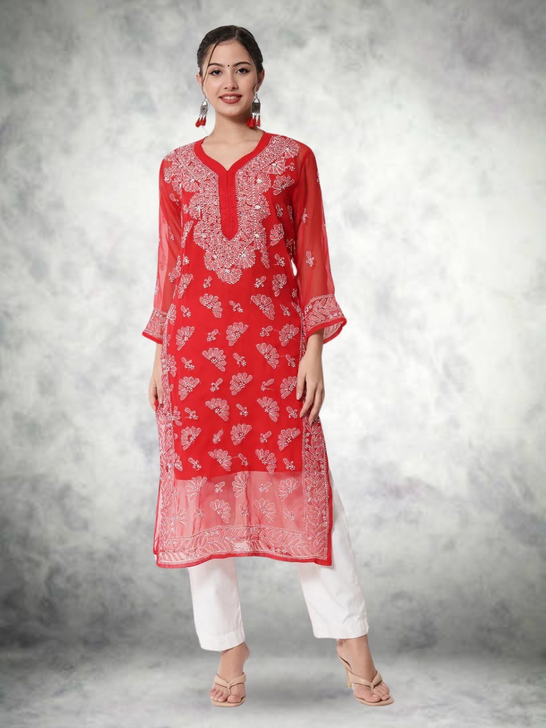 

PARAMOUNT CHIKAN Women Red Ethnic Motifs Embroidered Chikankari Georgette Kurta