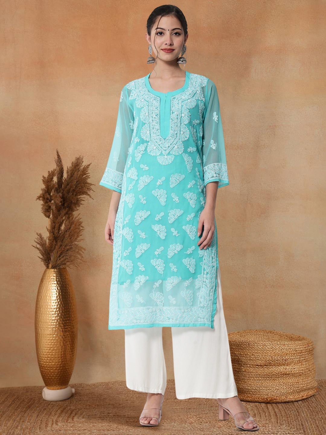 

PARAMOUNT CHIKAN Women Sea Green Floral Chikankari Georgette Kurta with Matching Slip