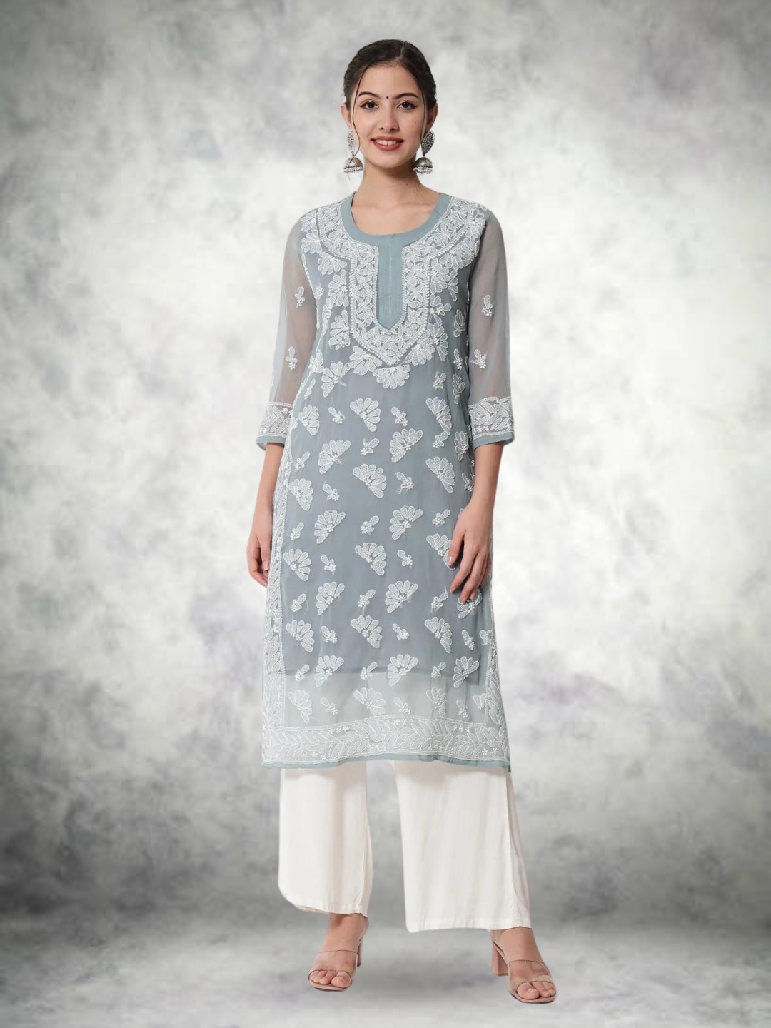 

PARAMOUNT CHIKAN Women Grey Floral Chikankari Georgette Kurta with Matching Slip