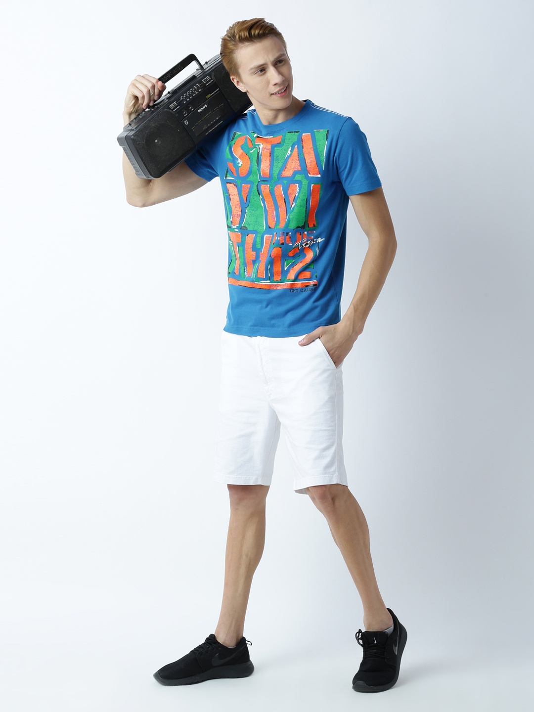 

Huetrap Men Blue Printed Round Neck T-shirt