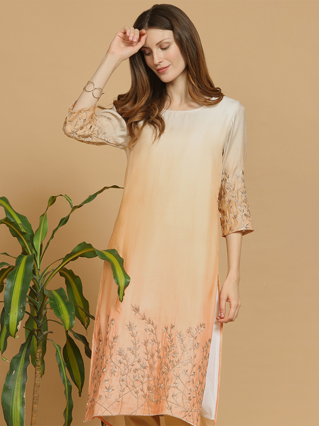 

Indifusion Women Orange Ethnic Motifs Embroidered Keyhole Neck Flared Sleeves Kurta
