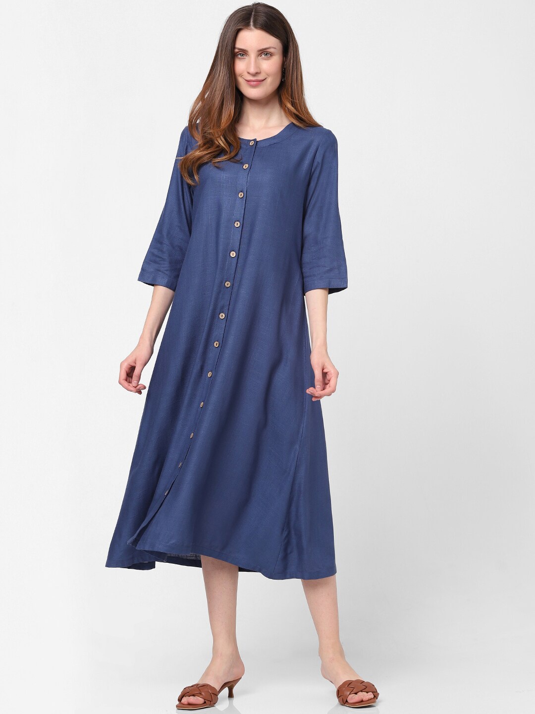 

Indifusion Women Blue Geometric Thread Work Kurta