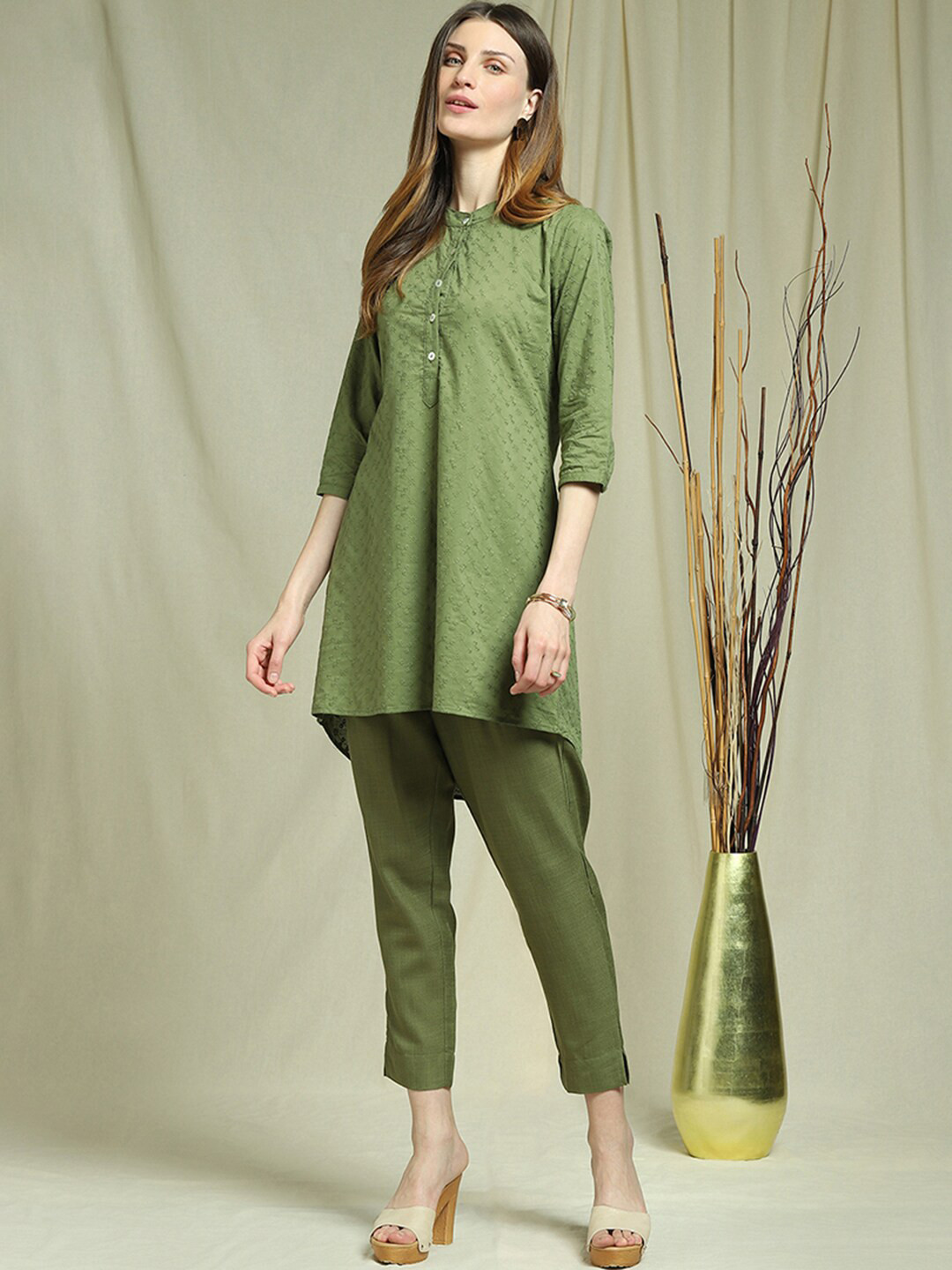 

Indifusion Women Green Solid Kurta