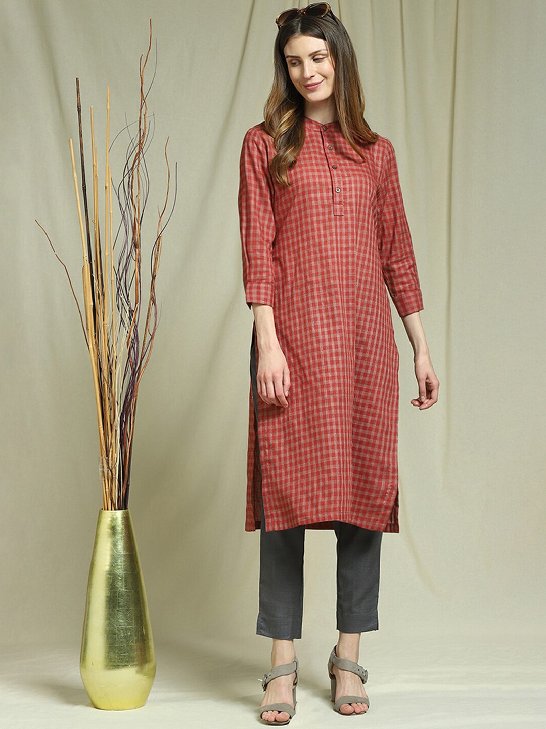 

Indifusion Women Brown Checked Kurta