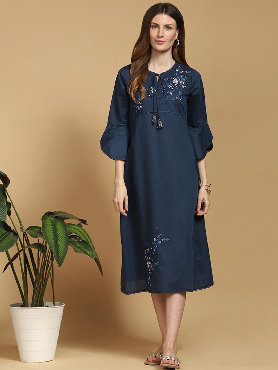 

Indifusion Women Floral Embroidered Bell Sleeves Cotton Ethnic Dress, Navy blue