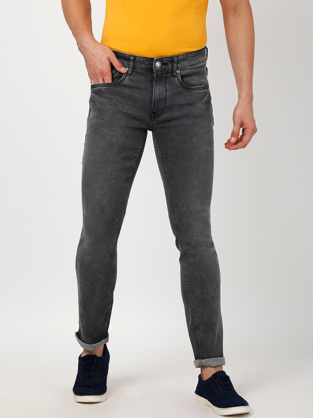 

Llak Jeans Men Grey Skinny Fit Heavy Fade Stretchable Jeans