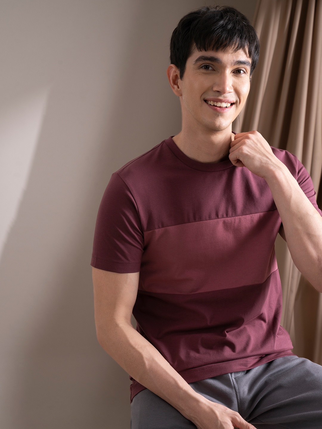 

DAMENSCH Maroon Fluid Elemental Colourblocked Regular Fit Tshirt