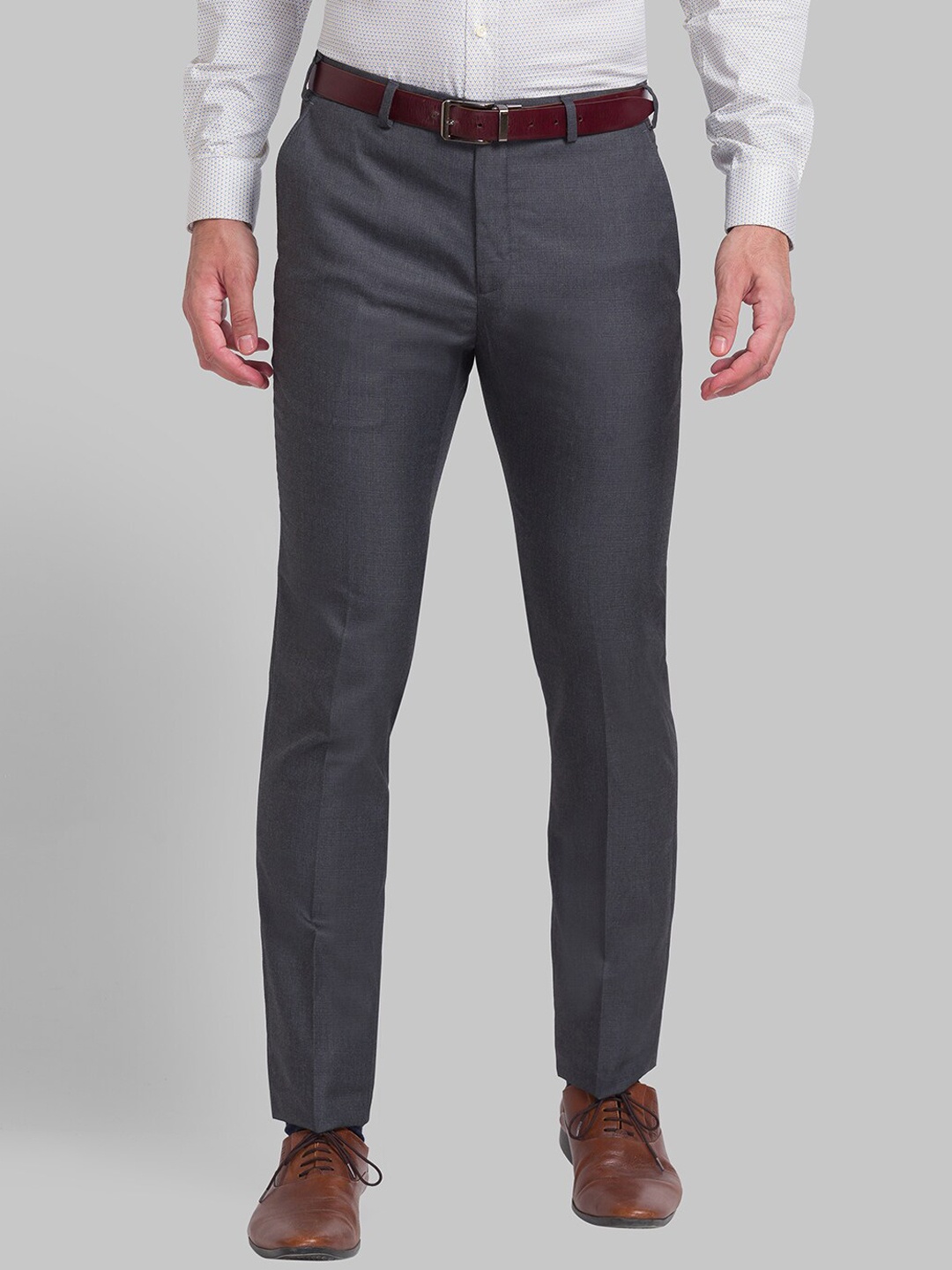 

Raymond Men Grey Solid Straight Slim Fit Trousers