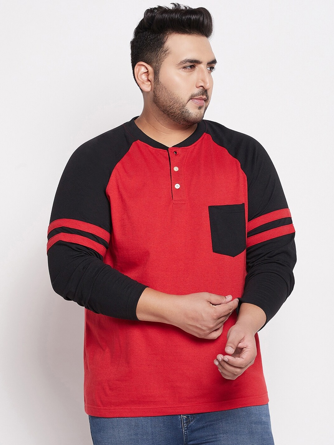 

bigbanana Men Plus Size Red Colourblocked Henley Neck Bio Finish T-shirt