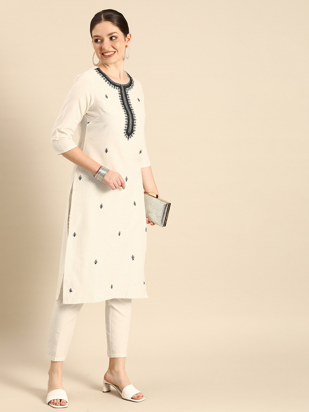 

Anouk Women Yoke Design Kurta with Pyjamas, Off white