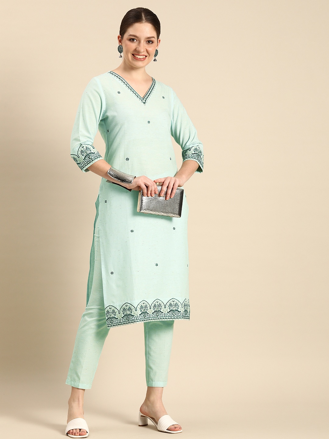 

Anouk Women Embroidered Thread Work Kurta with Pyjamas, Sea green