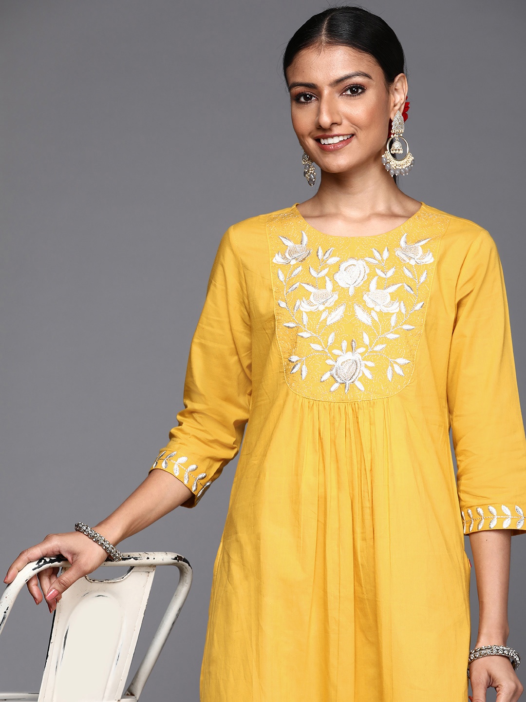 

Varanga Women Mustard Yellow & White Yoke Embroidered Zari Cotton Straight Kurta