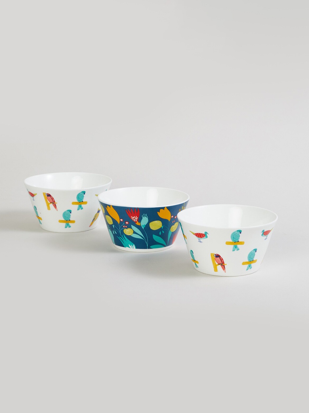 

Home Centre Set Of 3 White & Blue Floral Printed Bone China Glossy Bowls 470 ML Each