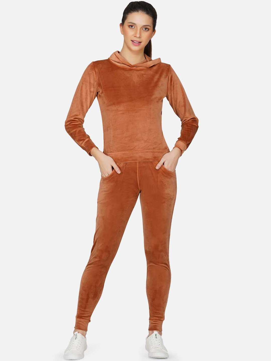 

NEU LOOK FASHION Women Tan Brown Solid Slim-Fit Tracksuits