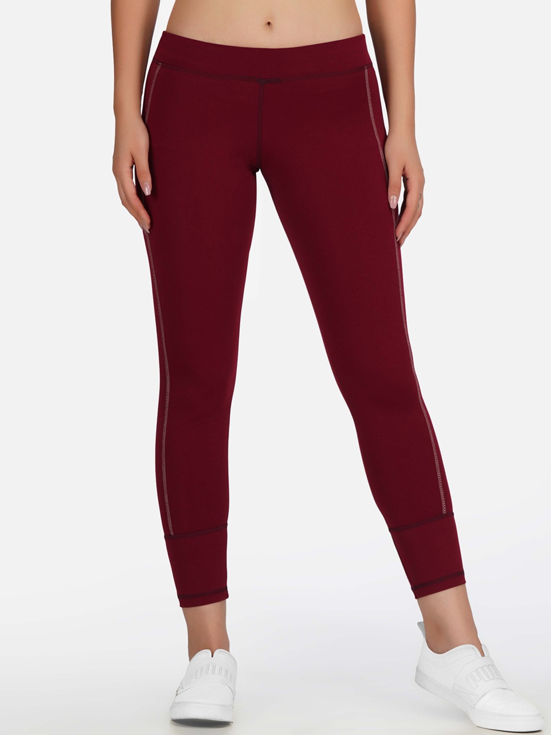 

NEU LOOK FASHION Women Maroon Solid Tights