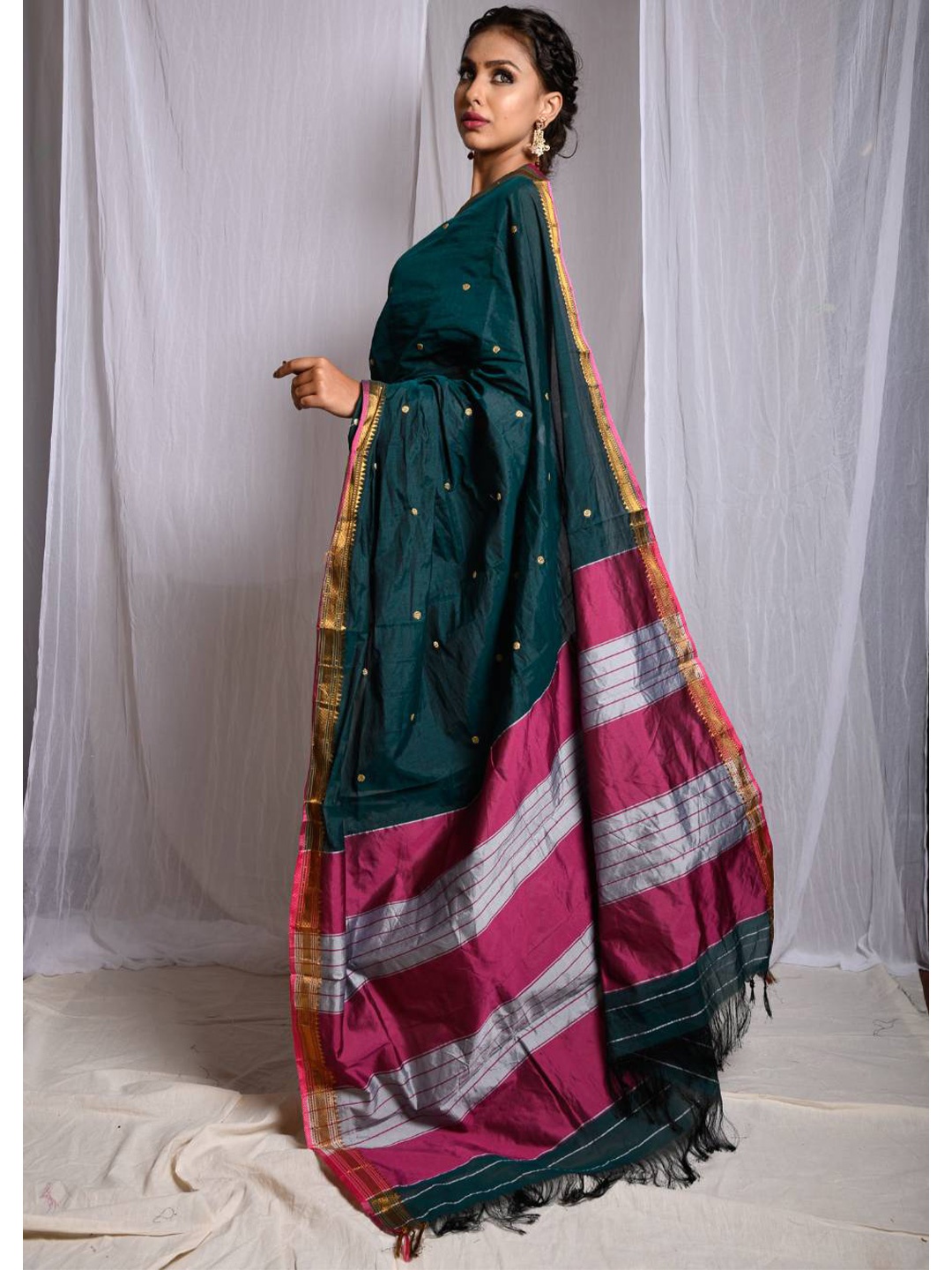 

KARAGIRI Teal & Maroon Woven Design Silk Blend Ilkal Saree