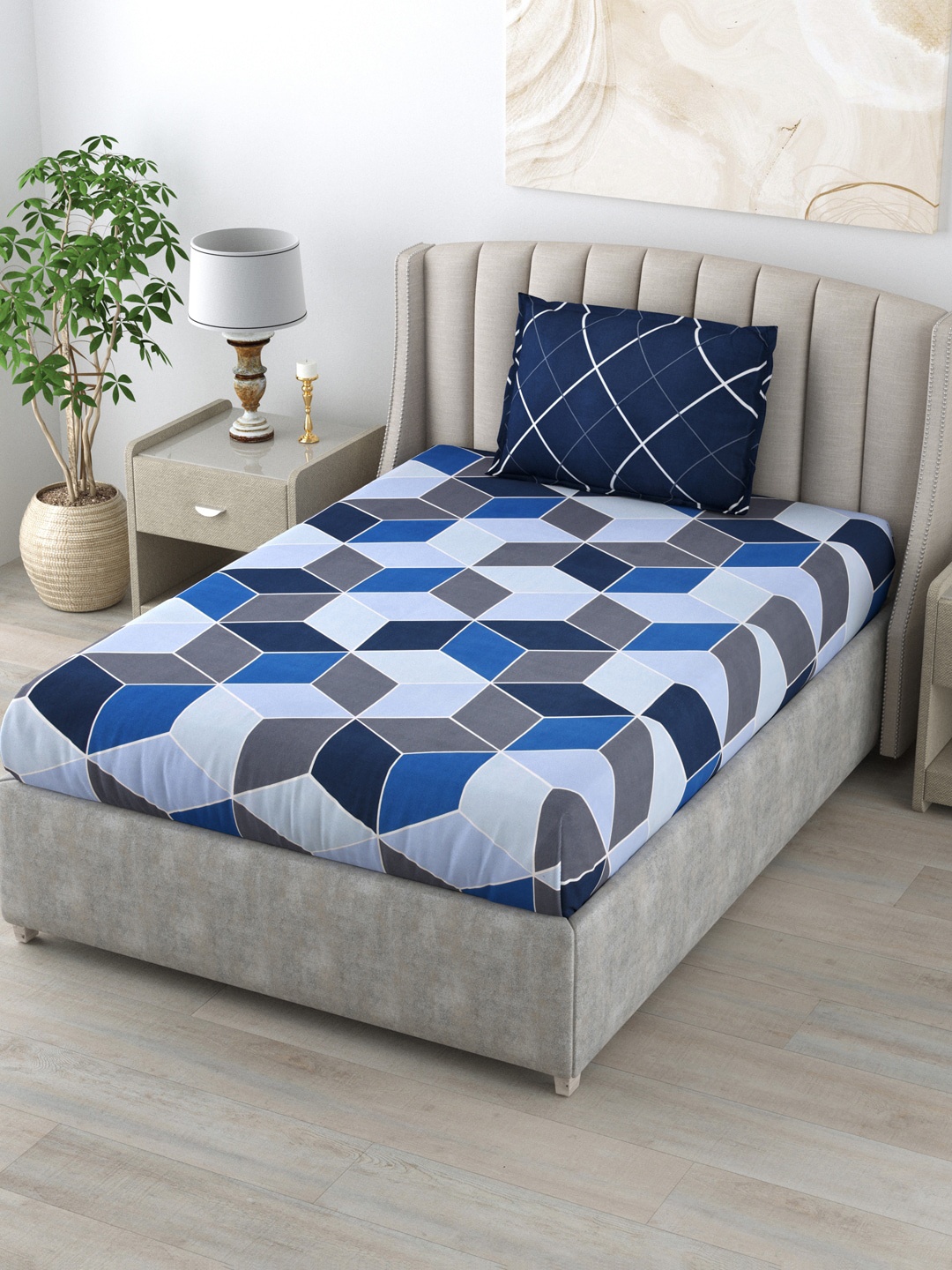 

Salona Bichona Navy Blue & Grey Geometric 144 TC Single Bedsheet with 1 Pillow Covers