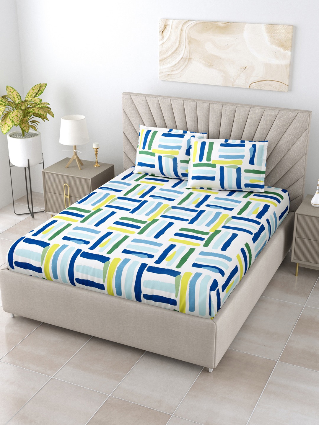 

Salona Bichona Blue & White Geometric 144 TC Queen Bedsheet with 2 Pillow Covers