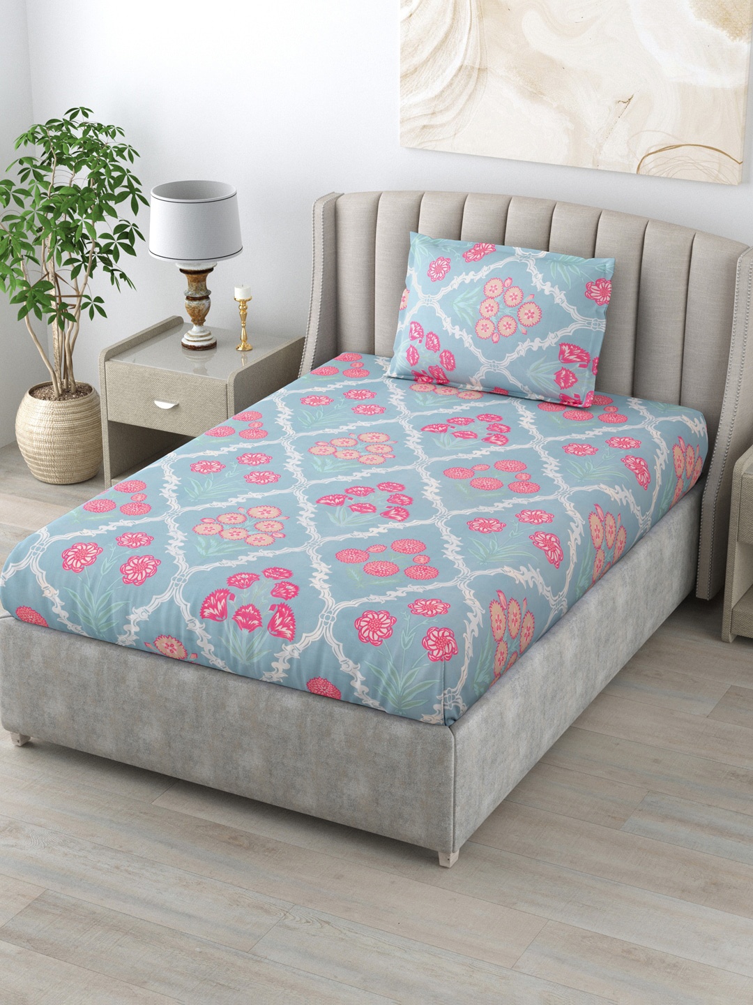 

Salona Bichona Blue Printed 144 TC Single Bedsheets with 1 Pillow Cover, Red