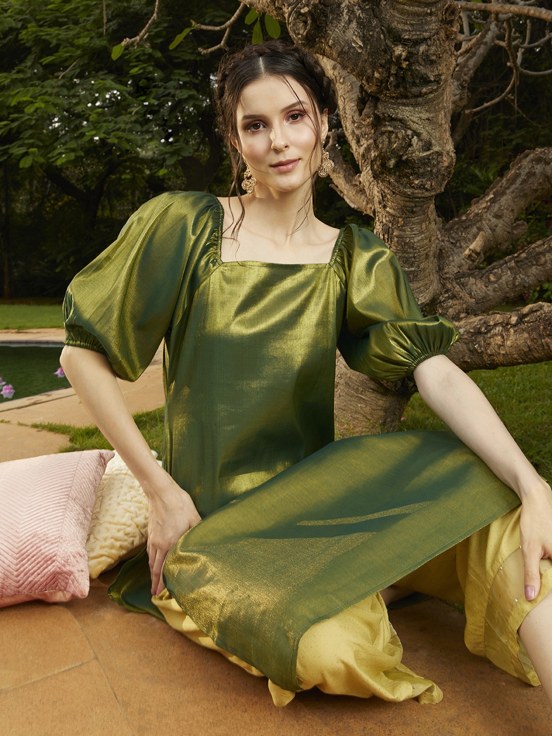 

Anouk Women Green Sheen Effect Kurta
