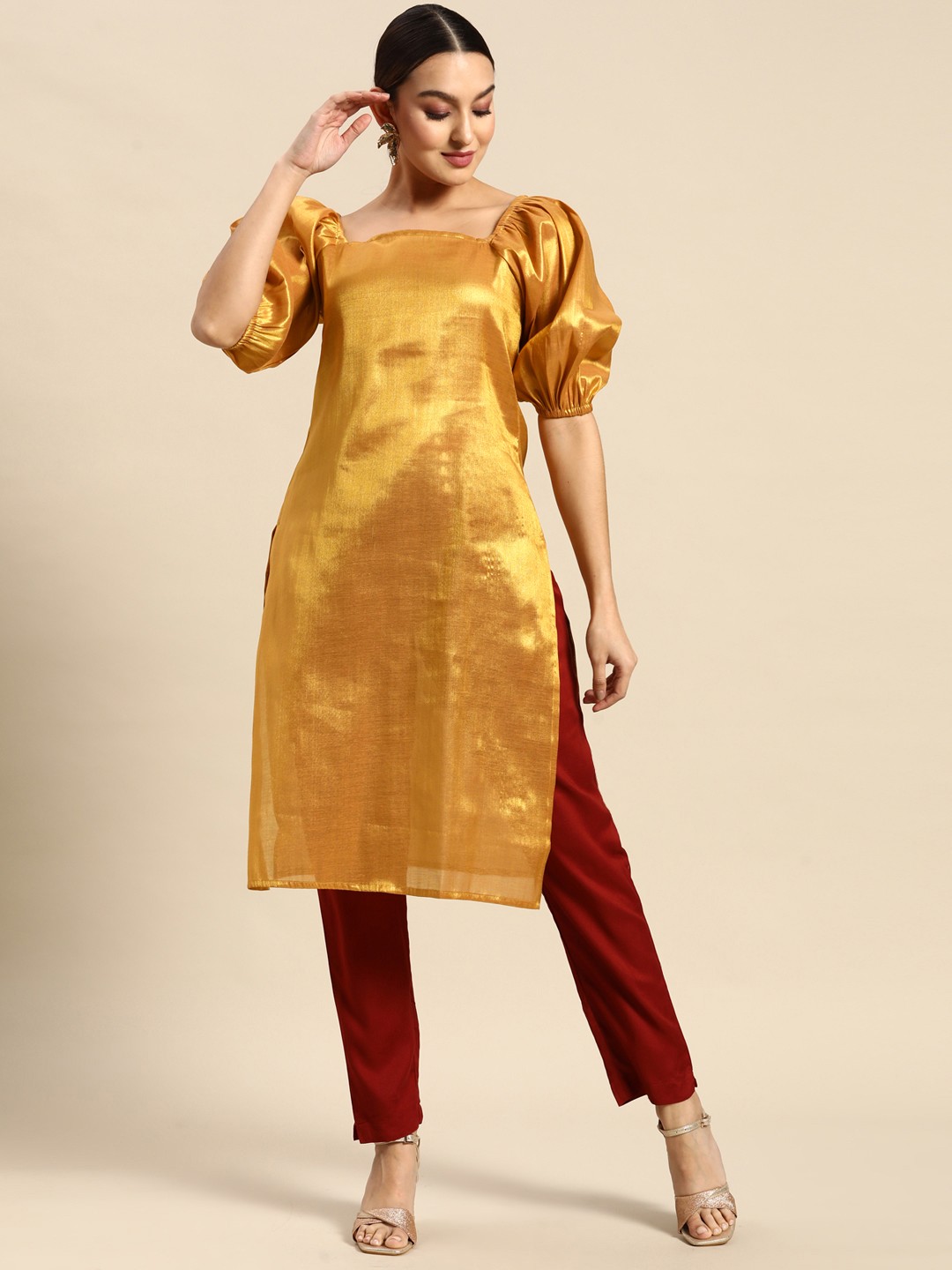 

Anouk Women Solid Puff Sleeves Festive Kurta, Gold